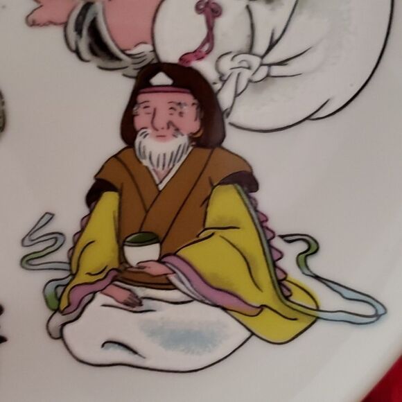 Japanese Cultural Figures Plate - Picture 6 of 10